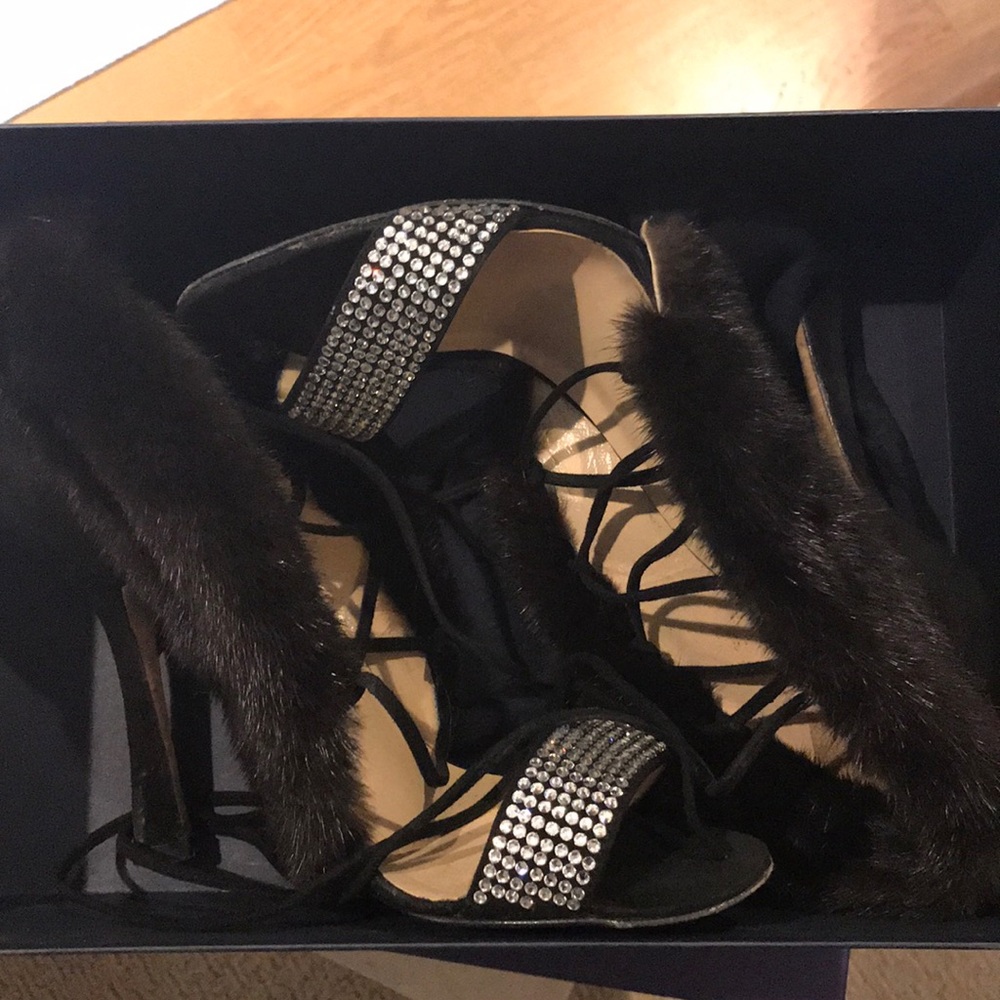 Formal Oscar De La Renta heels